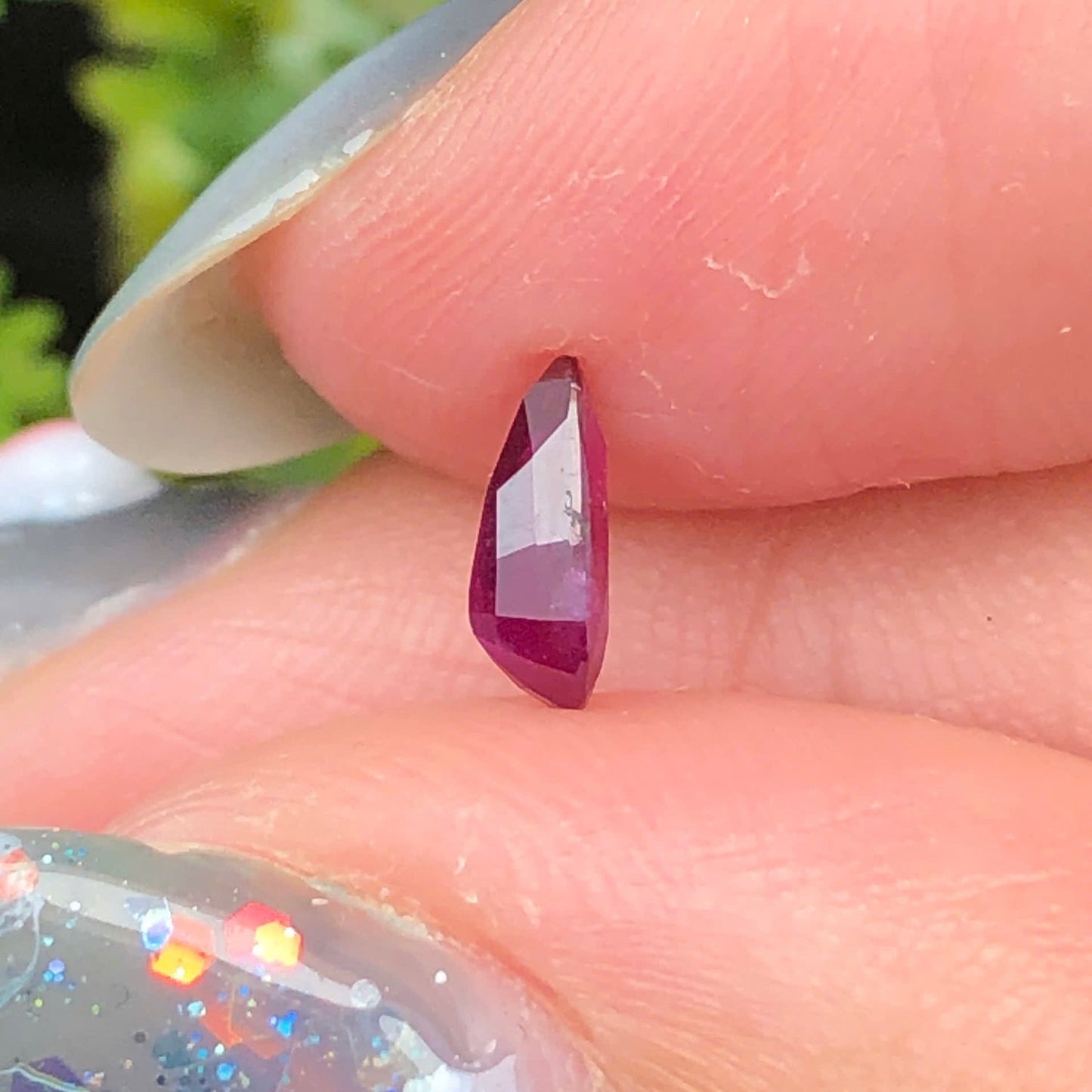 0,41ct Natural Ruby Vietnam. Pear Shape. No Treatment Ruby Luc Yen.