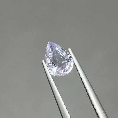 0,76ct Natural White Spinel Viet Nam. Pear Shape. No Treatment Spinel Luc Yen.