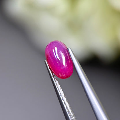 1.34ct Natural Ruby Cacbochon Viet Nam. No treatment Ruby Luc Yen.