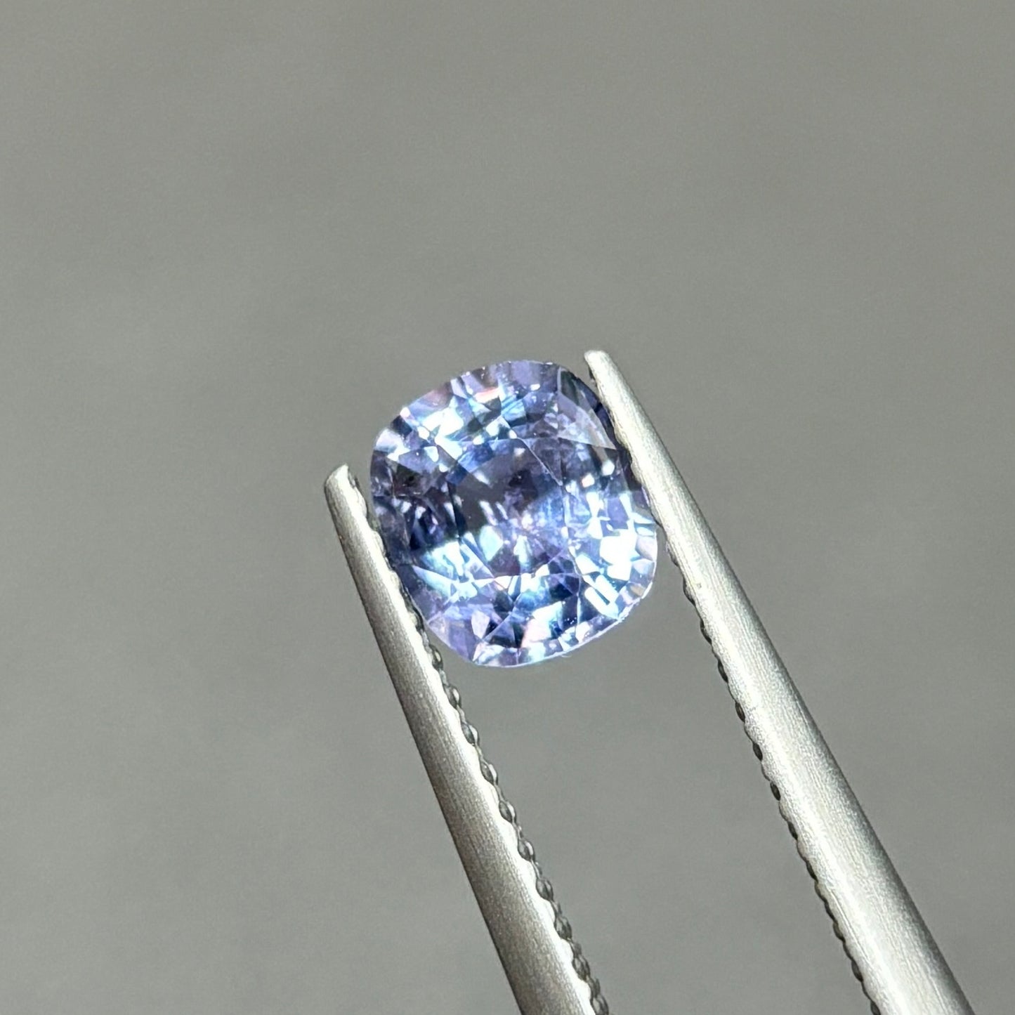 0,86ct Natural Blue Spinel Viet Nam. Cushion Shape. No Treatment Spinel Luc Yen.