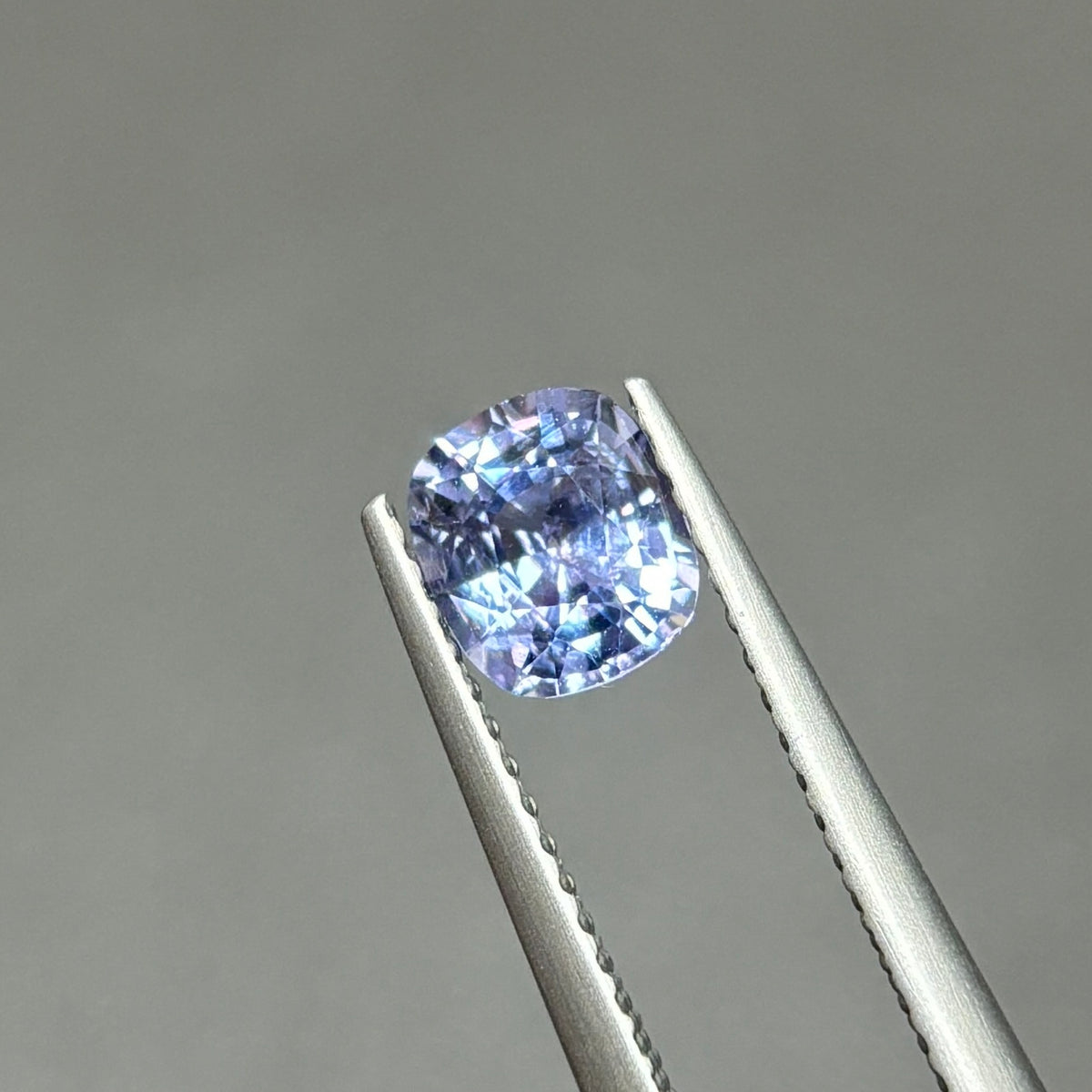 0,86ct Natural Blue Spinel Viet Nam. Cushion Shape. No Treatment Spinel Luc Yen.
