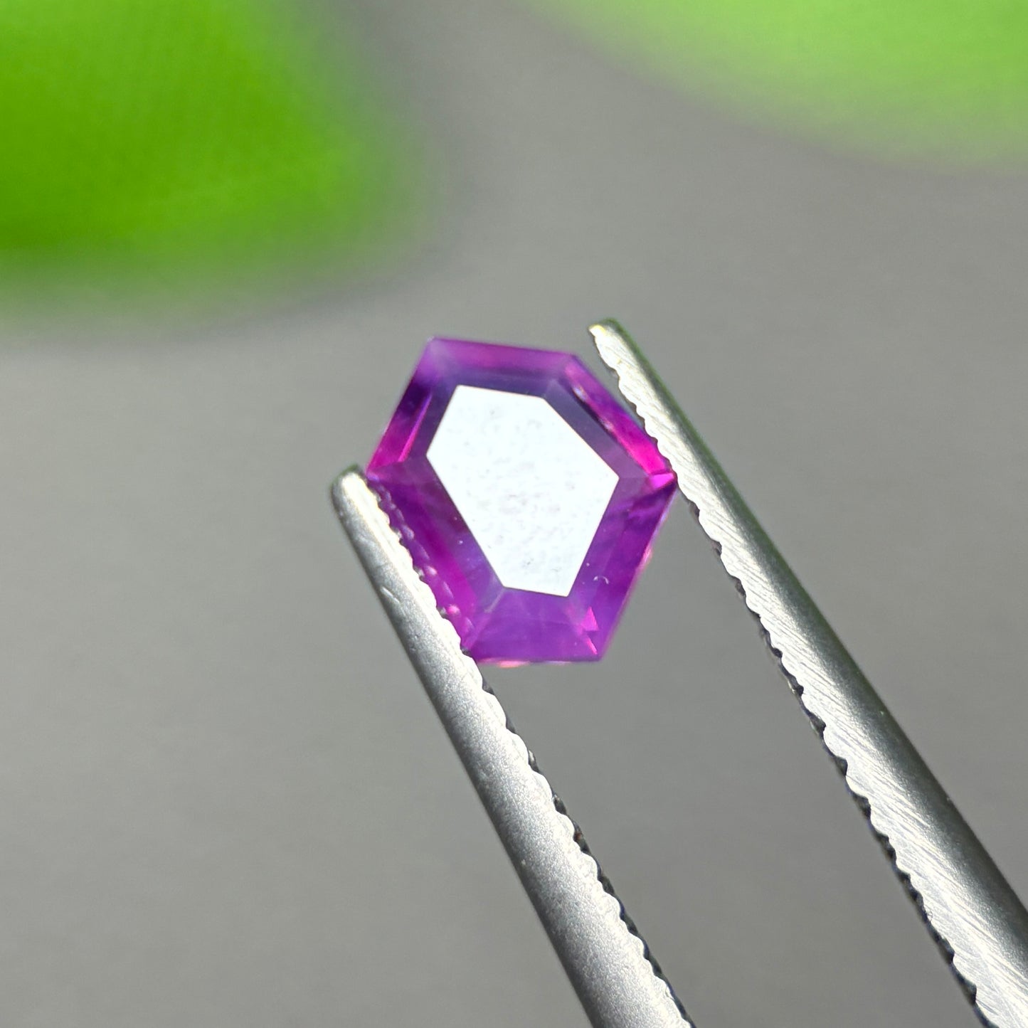 0,71 Natural Purplish Pink Milky Sapphire Vietnam. Freeform. No Treatment Milky Sapphire Luc Yen.