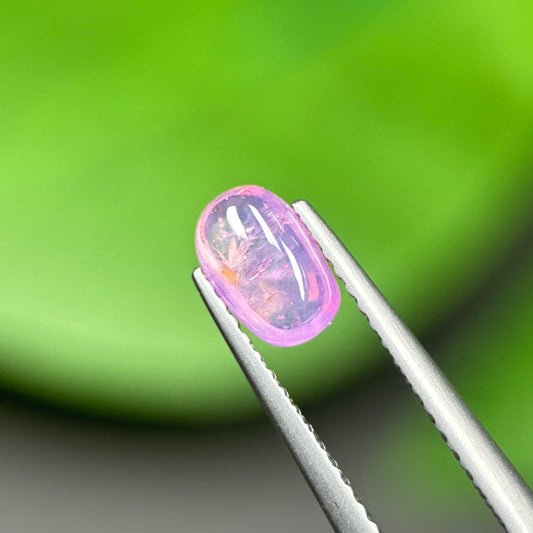 0.95ct Natural Pink Cacbochon Sapphire Viet Nam. No treatment.