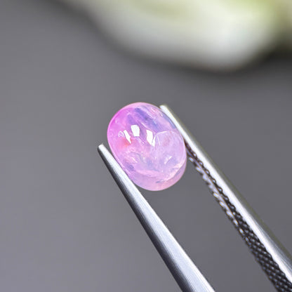 1.50ct Natural Pink Cacbochon Sapphire Viet Nam. No treatment.