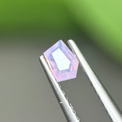 0,24ct Natural Pink Milky Sapphire Vietnam. Freeform. No Treatment Milky Sapphire Luc Yen.
