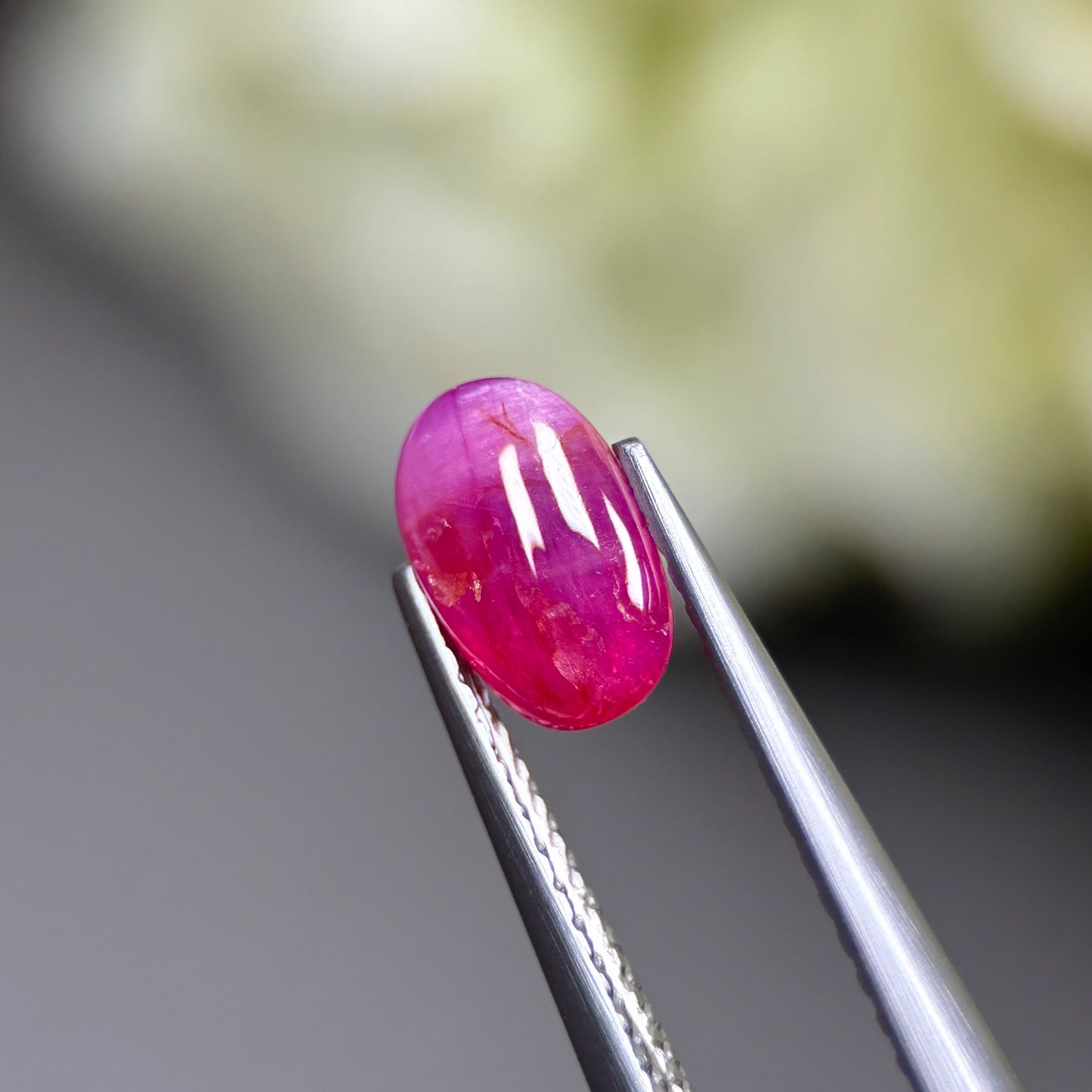 1.34ct Natural Ruby Cacbochon Viet Nam. No treatment Ruby Luc Yen.