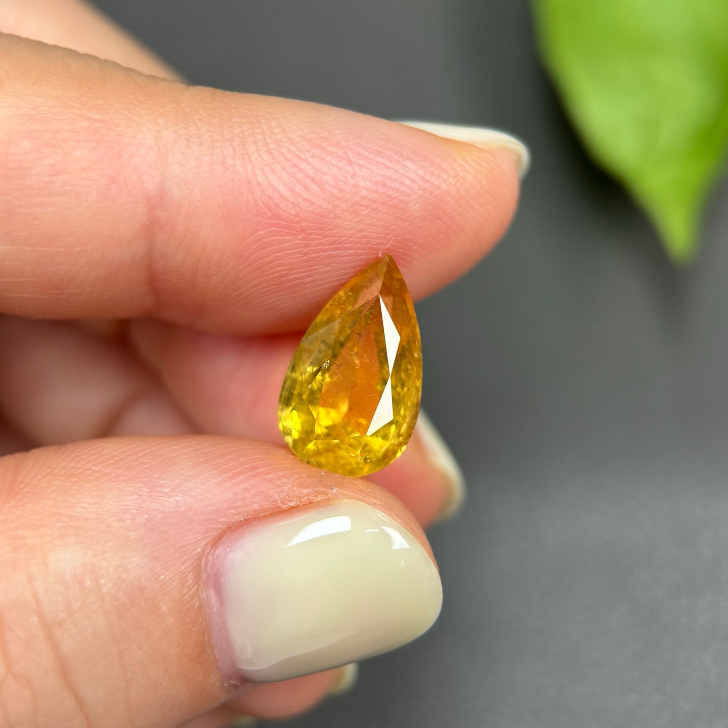 3,94ct Natural Yellow Tourmaline Vietnam. Pear Shape. No Treatment, No Heat Tourmaline Luc Yen.