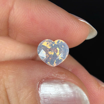 2.20ct Natural Milky White Sapphire Vietnam SELECTED 💰: 3,xxx USD