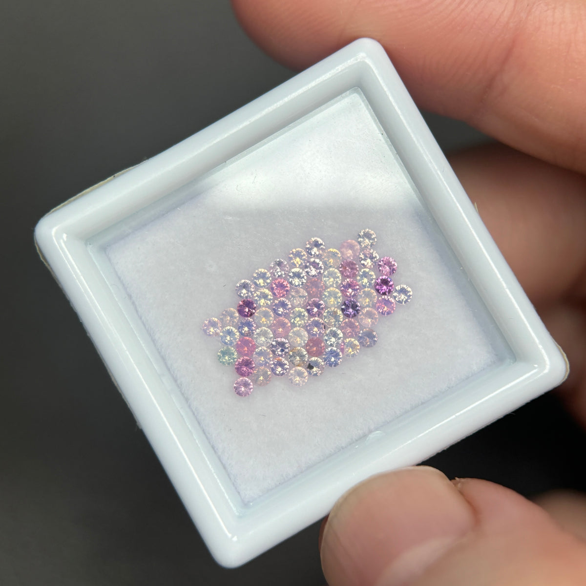 1,0ct/ 58Pcs Natural Sapphire Vietnam, Round Shape, C1 Quality, No Treatment Sapphire Luc Yen.