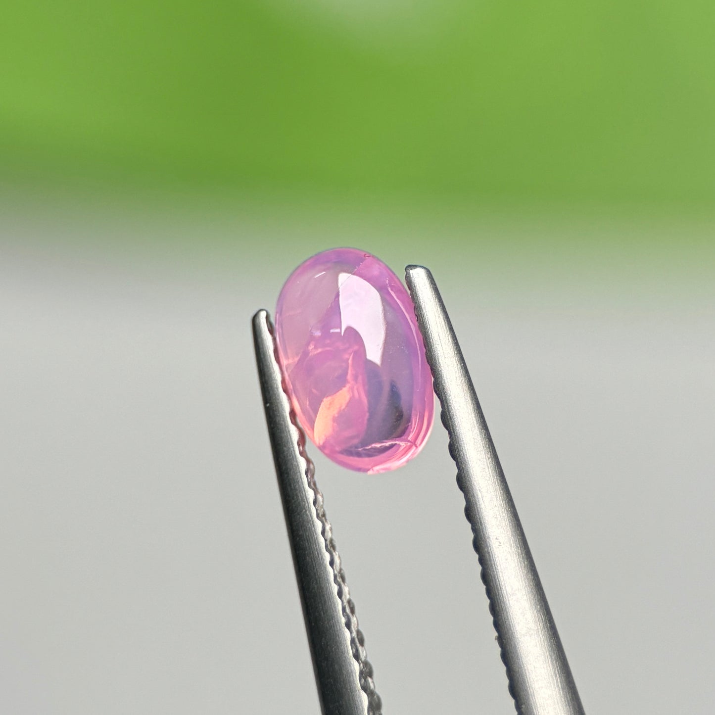 0.67ct Natural Pink Cacbochon Sapphire Viet Nam. No treatment.