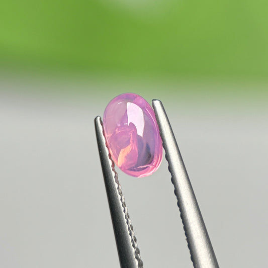 0.67ct Natural Pink Cacbochon Sapphire Viet Nam. No treatment.