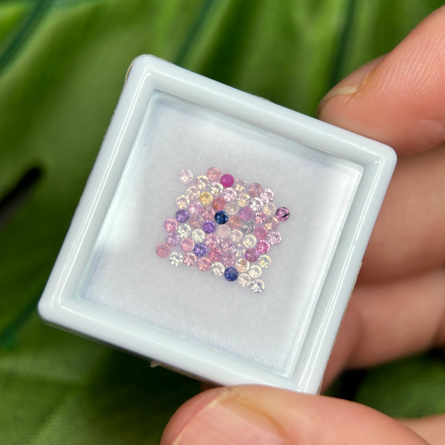 1,0ct/58Pcs Natural Sapphire Vietnam, Round Shape, C2 Quality, No Treatment Sapphire Luc Yen.