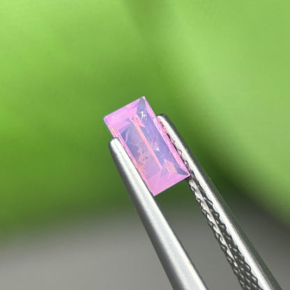 0,47 Natural Pink Milky Sapphire Vietnam. Emerald Shape. No Treatment Milky Sapphire Luc Yen.
