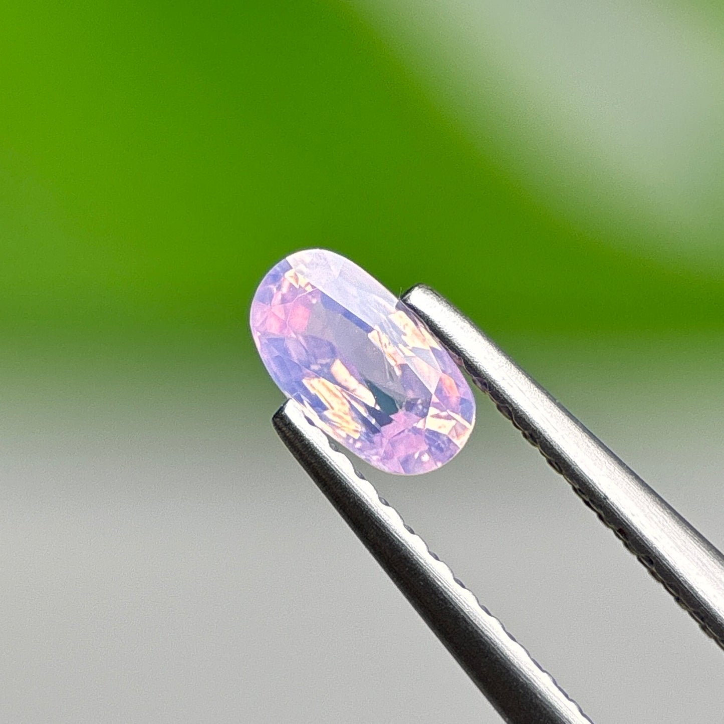 0.45 ct Natural Pink Silky Sapphire Vietnam. Oval Shape
