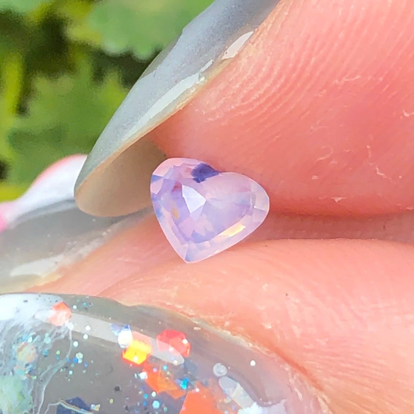 0,36ct Natural Bluish White Milky Sapphire Vietnam. Heart Shape. No Treatment Milky Sapphire Luc Yen.
