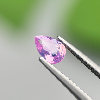 0.60 ct Natural Pink Sapphire Vietnam. Pear Shape.
