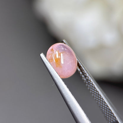 2,60ct Natural Orange Cacbochon Sapphire Viet Nam. No Treatment Sapphire Luc Yen.