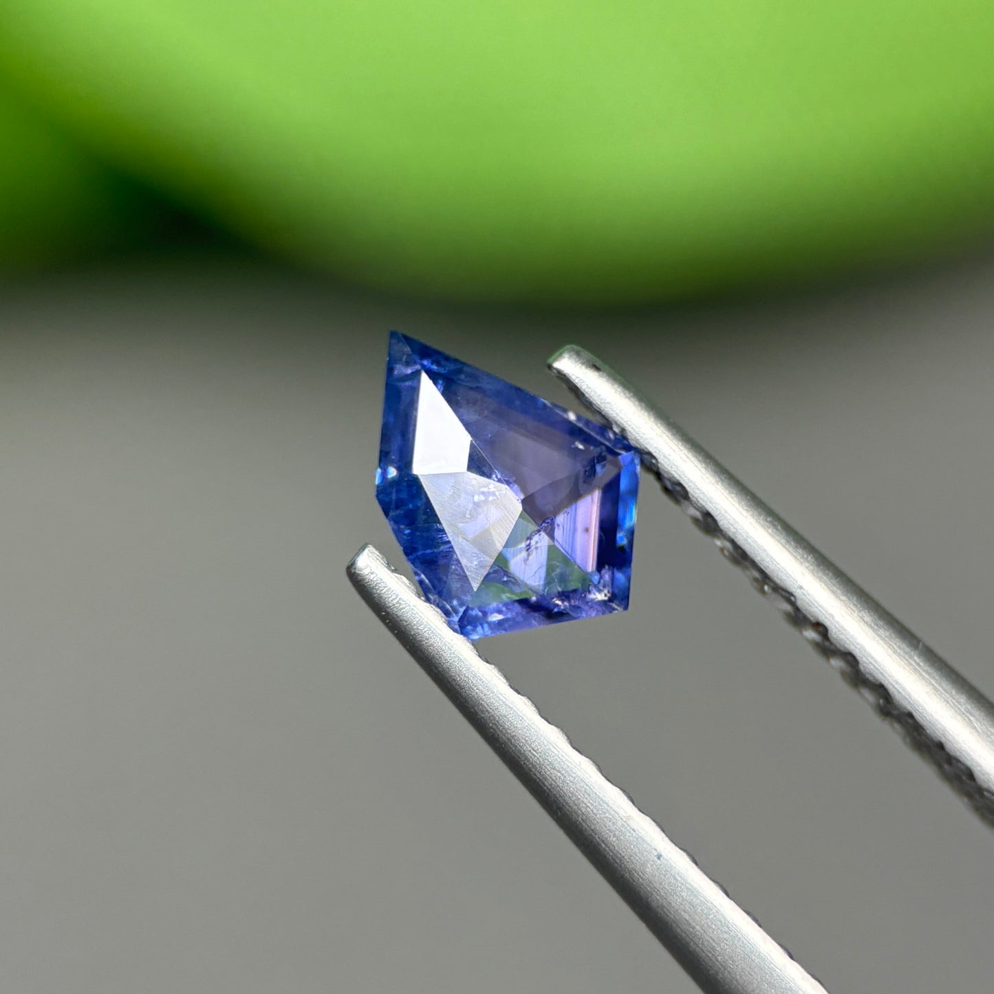 0,59 Natural Blue Milky Sapphire Vietnam. Freeform. No Treatment Milky Sapphire Luc Yen.