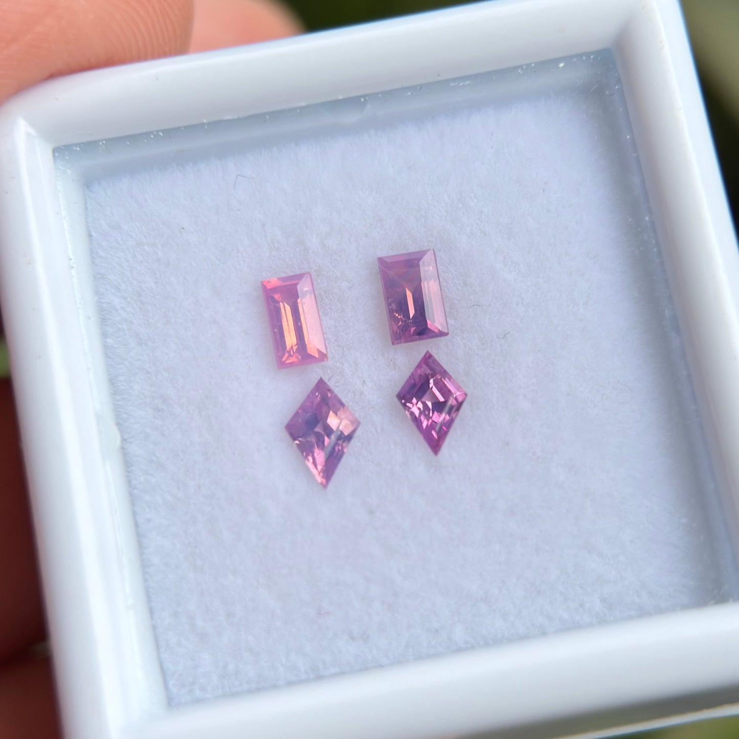 0.62 ct /4Pcs Natural Pink  Milky Sapphire Viet Nam. No treatment.