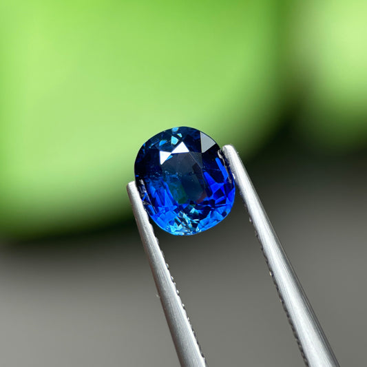 1,11ct Natural Blue Sapphire Vietnam. Cushion Shape. No Treatment Sapphire Luc Yen.
