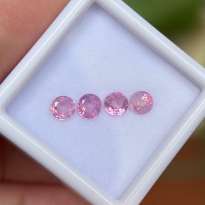 1.30/4Pcs ct Natural Pink  Milky Sapphire Viet Nam. Round Shape. No treatment.