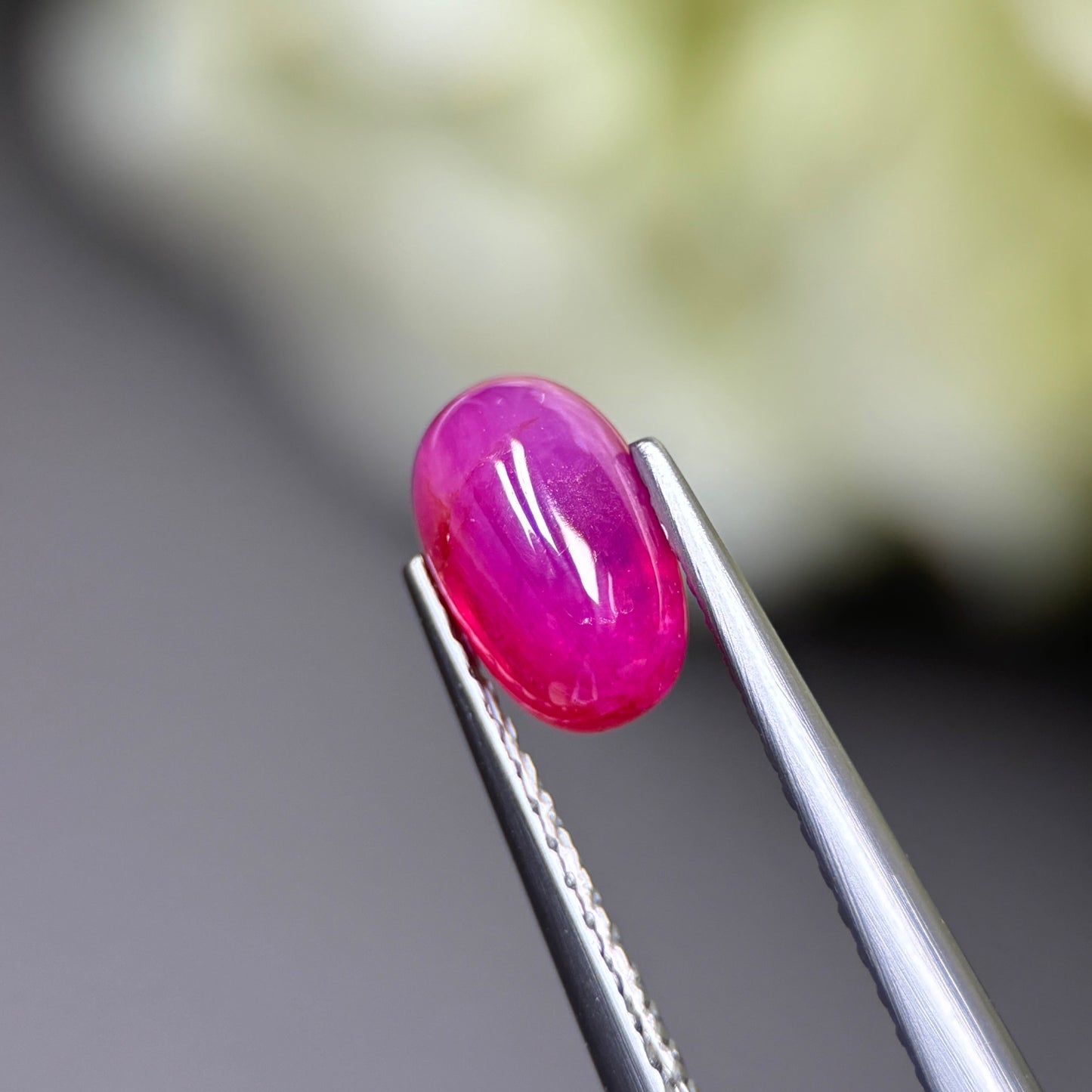 1.34ct Natural Ruby Cacbochon Viet Nam. No treatment Ruby Luc Yen.
