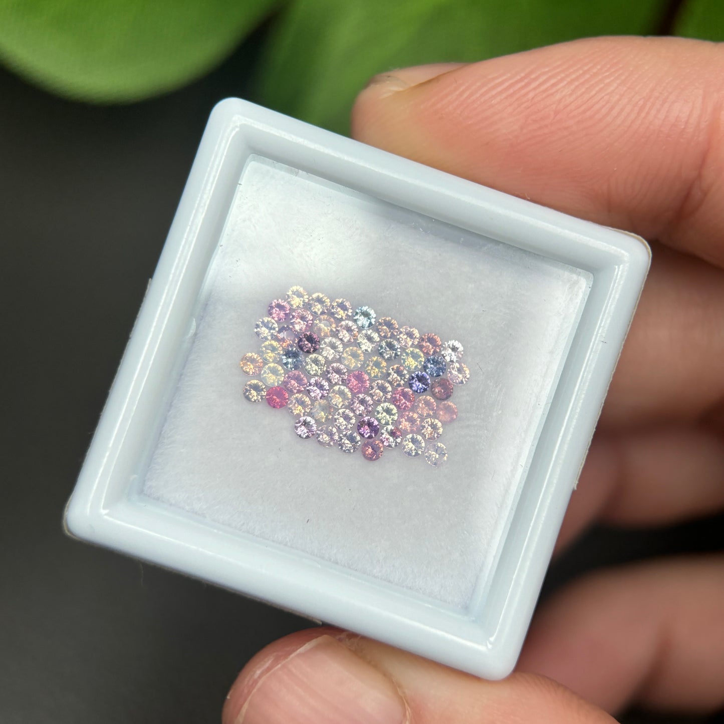 1,0ct/ 59Pcs Natural Sapphire Vietnam, Round Shape, C1 Quality, No Treatment Sapphire Luc Yen.