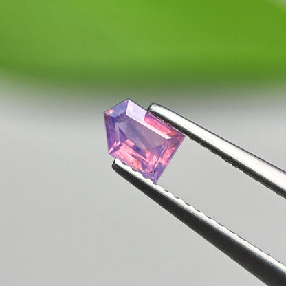 0.62ct Natural Pinkish Purple Sapphire Vietnam. No treatment.