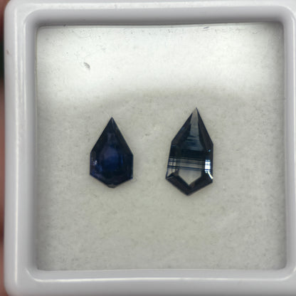 1,26ct/2Pcs Natural Blue & Dak Green Milky Sapphire Vietnam. Freeform. No Treatment Milky Sapphire Luc Yen.