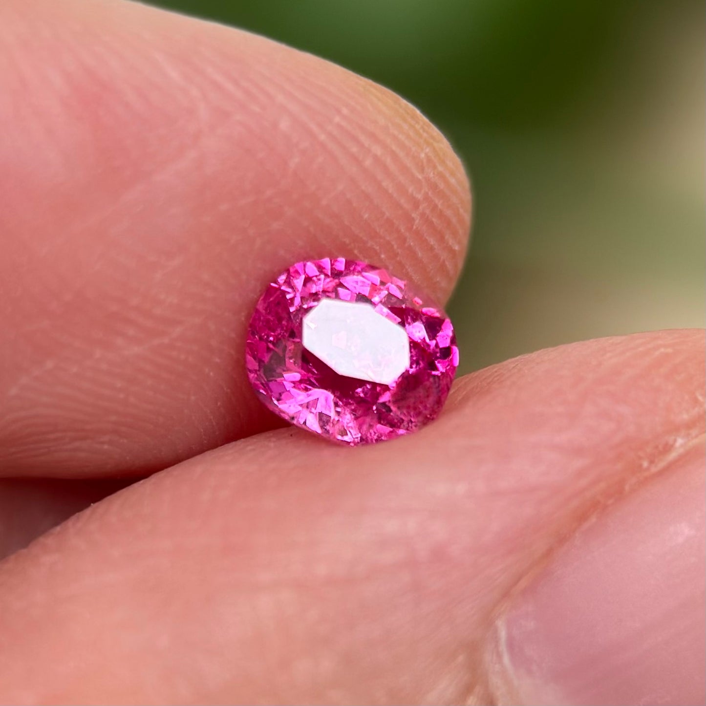 0.76 ct Natural Pink Sapphire Viet Nam. Cushion Shape. No treatment.