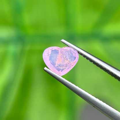 1,12ct Natural Pink Milky Sapphire Vietnam. Heart Shape. No Treatment Milky Sapphire Luc Yen.