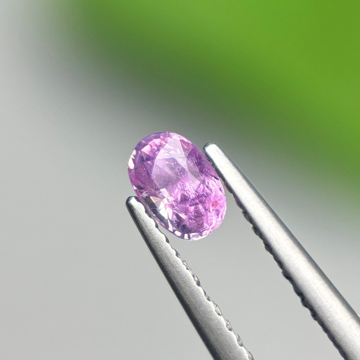 0.55 ct Natural Purple Sapphire Vietnam. Oval Shape.