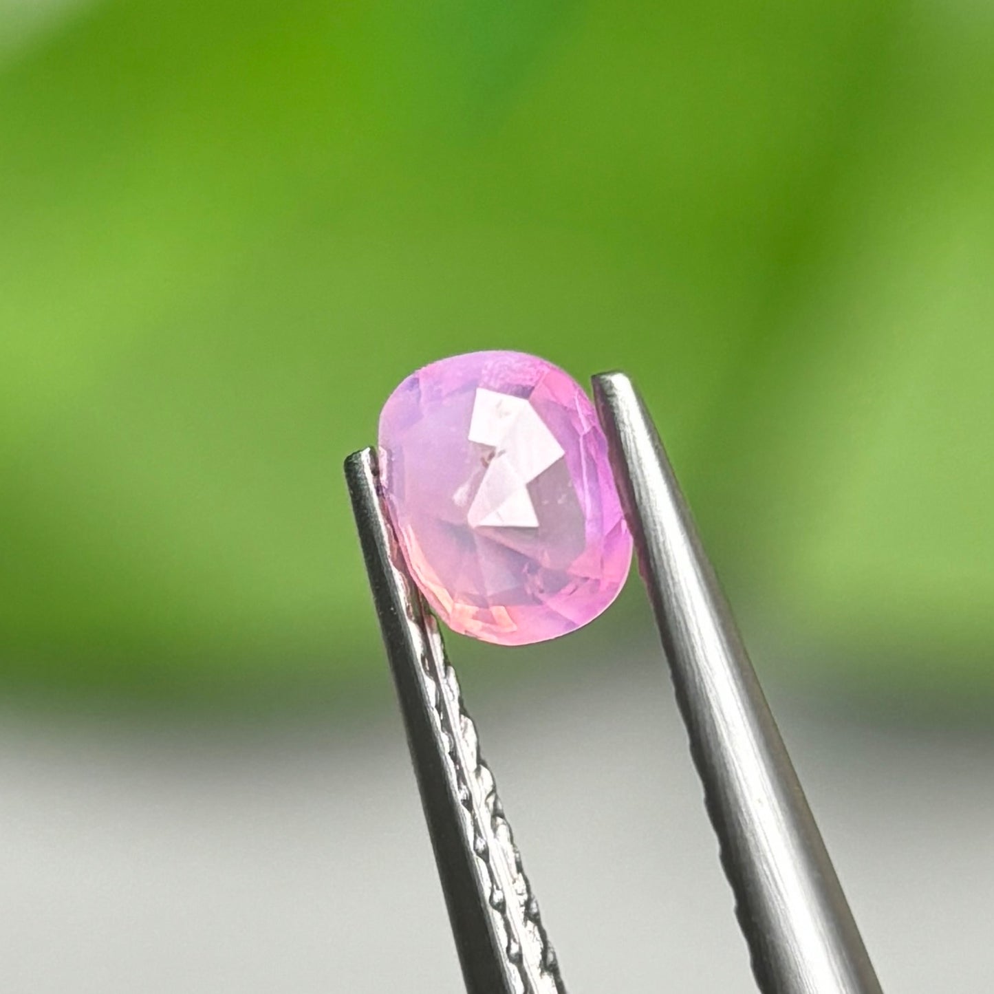 0,39ct Natural Pink Milky Sapphire Vietnam. Cushion Shape. No Treatment Milky Sapphire Luc Yen.