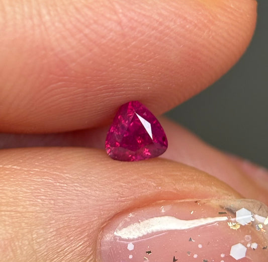 0.45ct Natural Pink Milky Sapphire Vietnam.