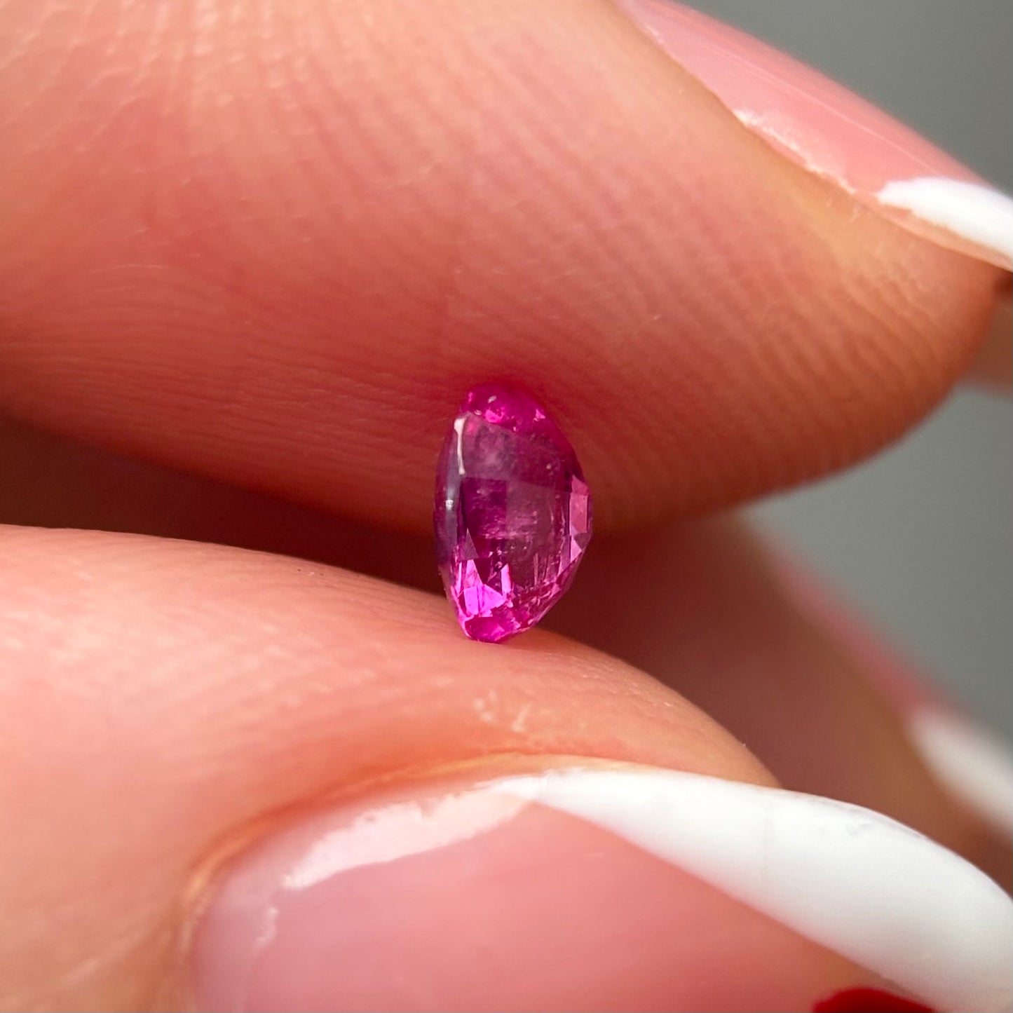 0.41ct Natural Pink Sapphire Vietnam