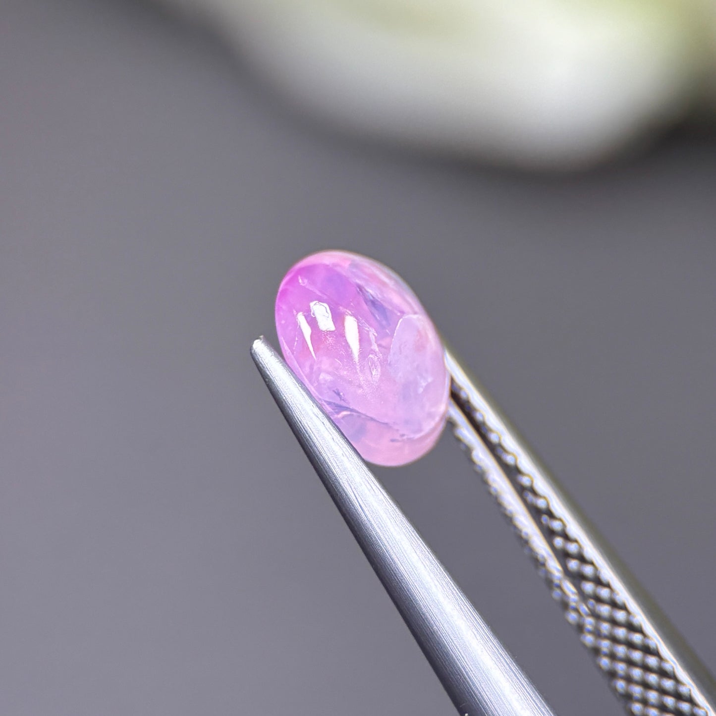 1.50ct Natural Pink Cacbochon Sapphire Viet Nam. No treatment.