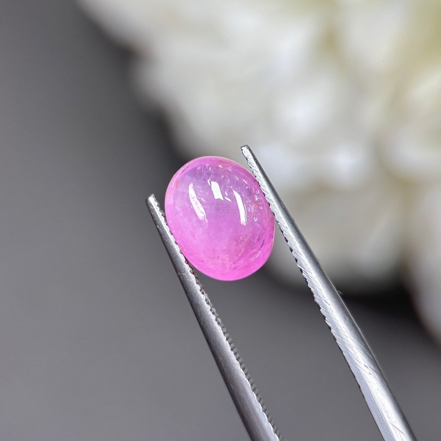 3,73ct Natural Pink Cacbochon Sapphire Viet Nam. No Treatment Sapphire Luc Yen.