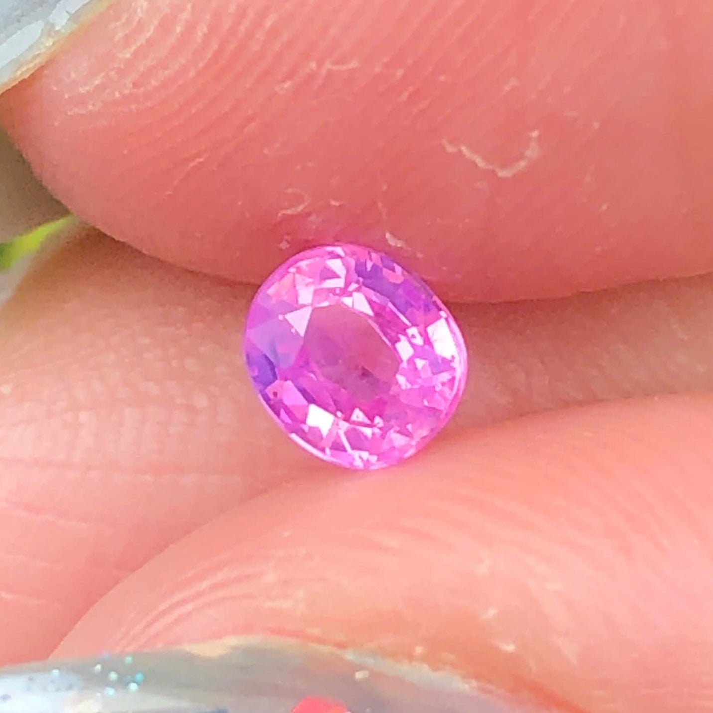0,39ct Natural Purple Sapphire Vietnam. Cushion Shape. No Treatment Sapphire Luc Yen.