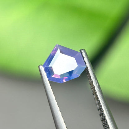 0,60 Natural Pinkish Purple Milky Sapphire Vietnam. Freeform. No Treatment Milky Sapphire Luc Yen.