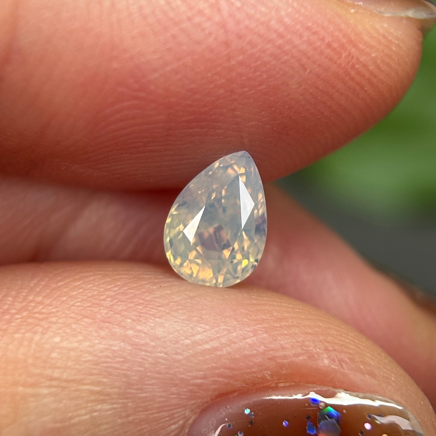 1.06ct Natural White Sapphire Vietnam.