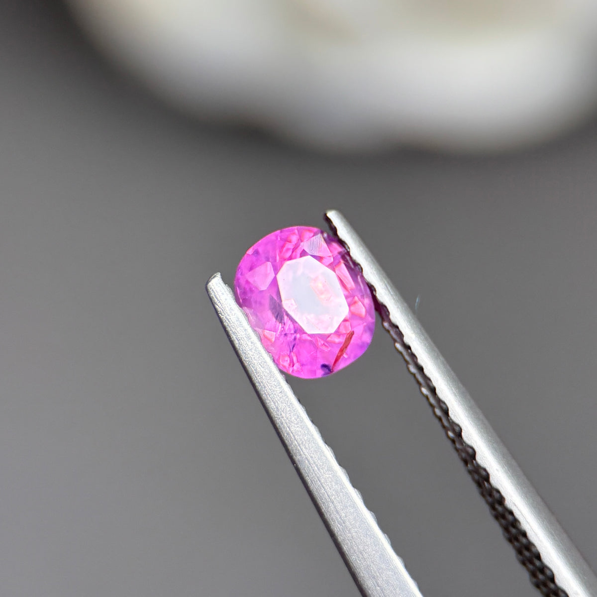 0,66ct Natural Pink Milky Sapphire Vietnam. Cushion Shape. No Treatment Milky Sapphire Luc Yen.