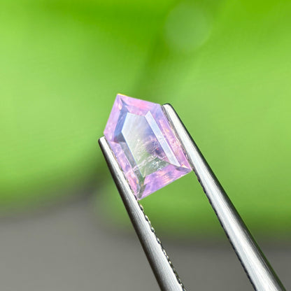 0,81ct Natural Pink Milky Sapphire Vietnam. Freeform. No Treatment Milky Sapphire Luc Yen.