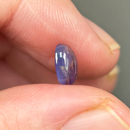 1,23ct Natural Puprple Milky Cacbochon Sapphire Viet Nam. No Treatment Sapphire Luc Yen.