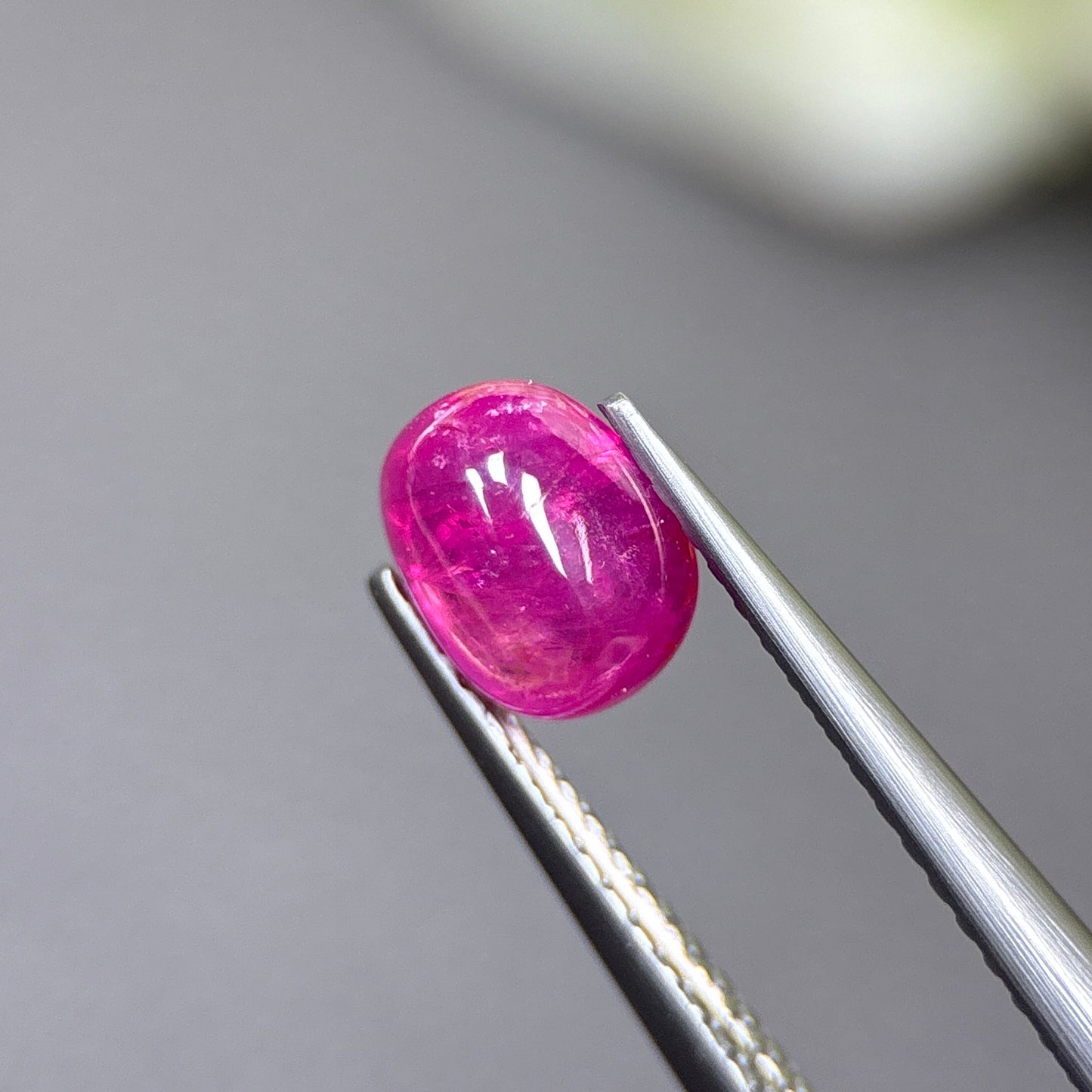 1.43ct Natural Ruby Cacbochon Viet Nam. No treatment Ruby Luc Yen.