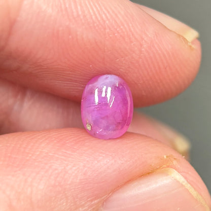 1,35ct Natural Pink Milky Cacbochon Sapphire Viet Nam. No Treatment Sapphire Luc Yen.
