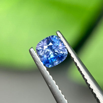 0,65 Natural Blue Sapphire Viet Nam. Cushion Shape. No Treatment Sapphire Luc Yen.