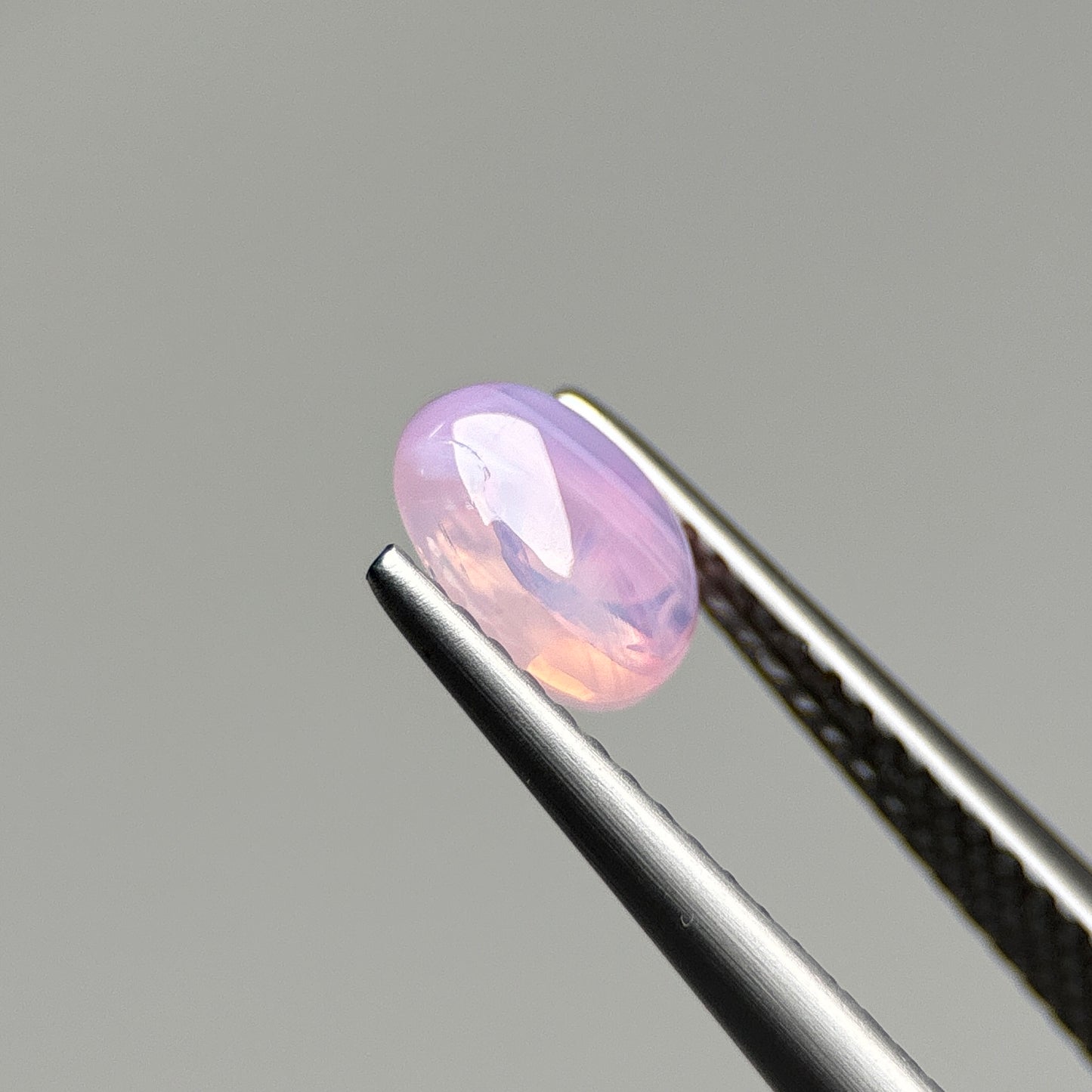 1.14 ct Natural Pink Cacbochon Sapphire Viet Nam. No treatment.