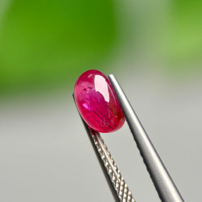 1,51ct Natural Ruby Cacbochon Viet Nam. No treatment Ruby Luc Yen.