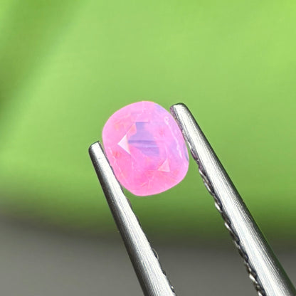 0,32ct Natural Pink Milky Sapphire Vietnam. Cushion Shape. No Treatment Milky Sapphire Luc Yen.