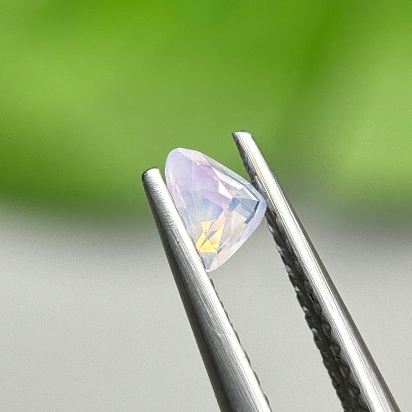 0,28ct Natural Light Pink Milky Sapphire Vietnam. Trlliant shape. No Treatment Milky Sapphire Luc Yen.